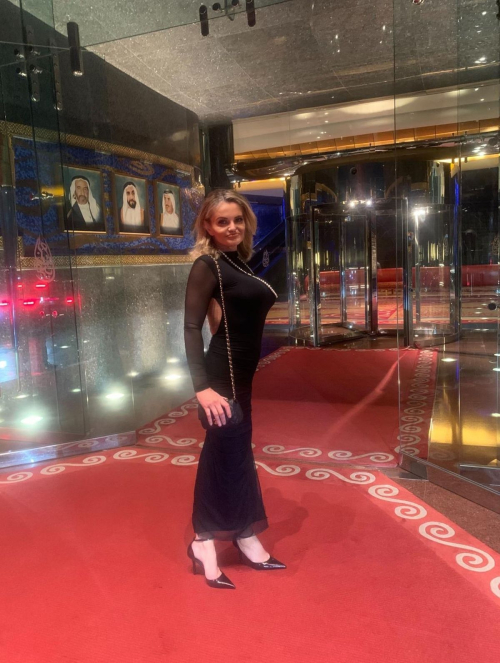 Daniella Westbrook on Holiday in Dubai, April 2025 4