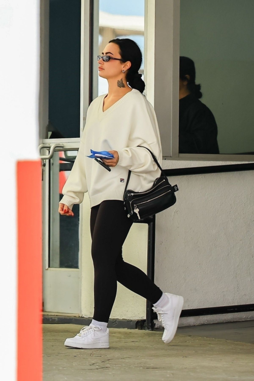 Demi Lovato leaves parking lot Beverly Hills, April 2025 4