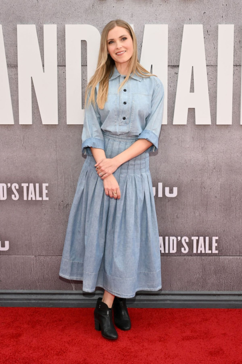 Eliza Taylor at Handmaid’s Tale Premiere, April 2025 1