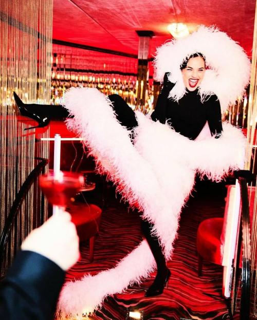 Gal Gadot for Von Magazine, May 2025 4