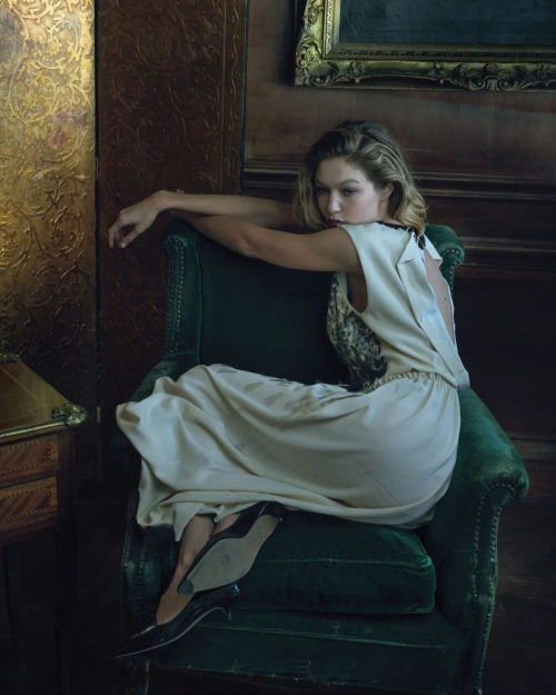 Gigi Hadid Birthday Wish by Vogue Magazine, April 2025 2