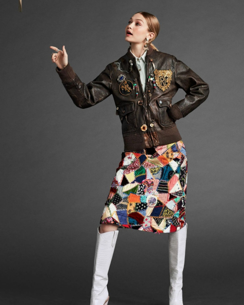 Gigi Hadid Birthday Wish by Vogue Magazine, April 2025 8