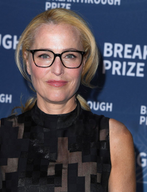 Gillian Anderson at Breakthrough Prize Ceremony, April 2025 2