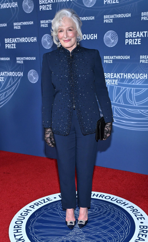 Glenn Close at Breakthrough Prize Ceremony, April 2025 1