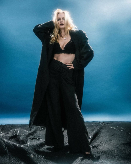 Heather Graham for Numero Magazine Netherlands, April 2025 5