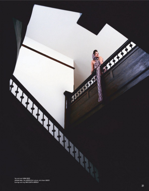 Isabela Merced in L