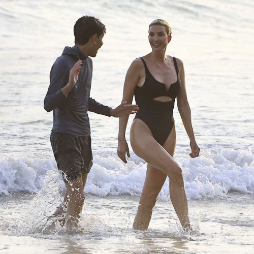 Ivanka Trump in swimsuit beach Costa Rica, April 2025 1