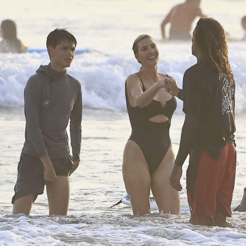 Ivanka Trump in swimsuit beach Costa Rica, April 2025 3