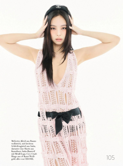 Jennie in Harper’s Bazaar Germany, May 2025 8