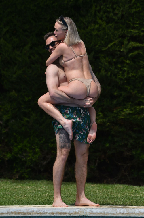 Jorgie Porter in Bikini at Poolside in Spain, April 2025 4