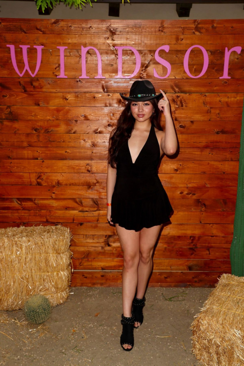 Julia Garcia at Windsor’s Wild West Event in Indio, April 2025 1