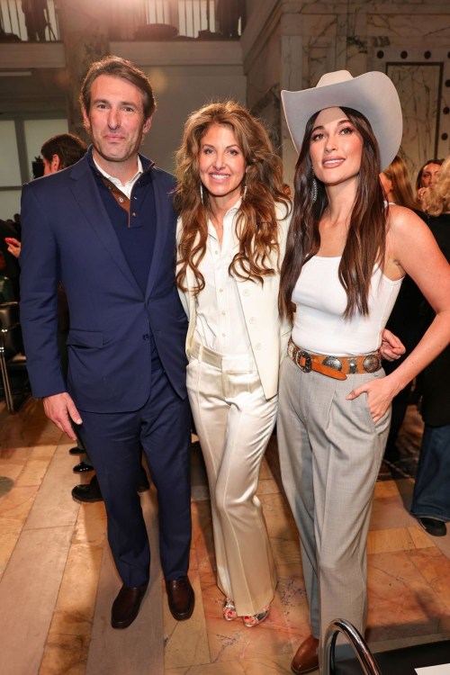 Kacey Musgraves at Ralph Lauren Show NYC, April 2025 1