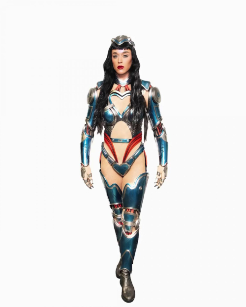 Katy Perry on Lifetimes Tour, April 2025 1