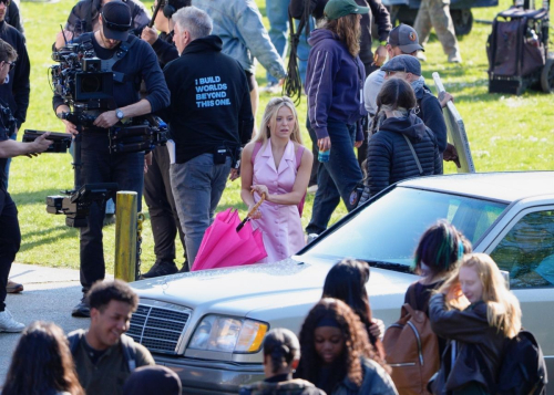 Lexi Minetree on Set of Series Elle Vancouver BC, April 2025 3