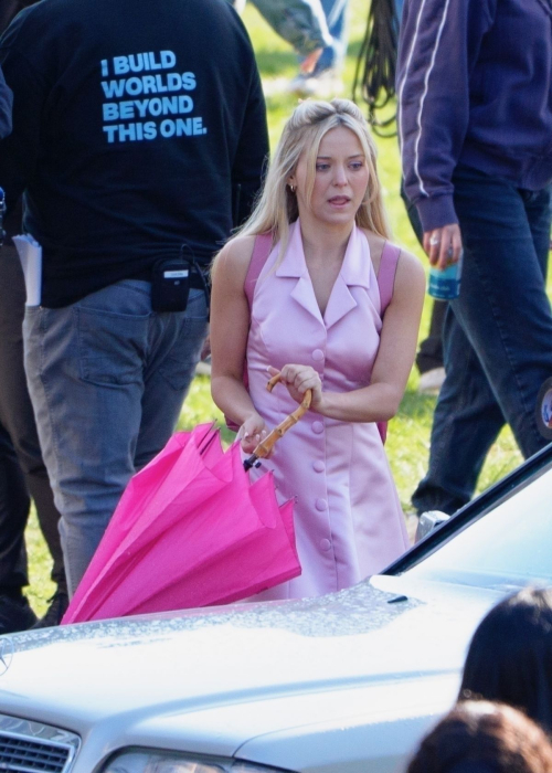 Lexi Minetree on Set of Series Elle Vancouver BC, April 2025 6