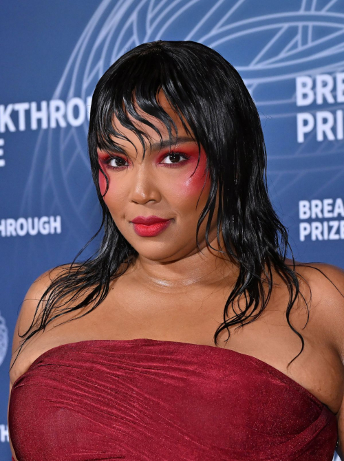 Lizzo at Breakthrough Prize Ceremony, April 2025 6