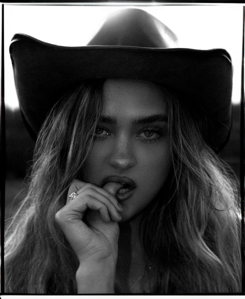 Lizzy Greene black and white photoshoot, April 2025 2