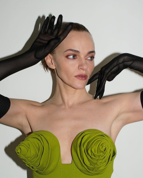Madeline Brewer for Modeliste Magazine, April 2024 5