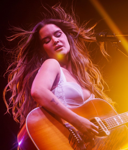 Maren Morris at White Claw Sessions in Palm Springs, April 2025 4