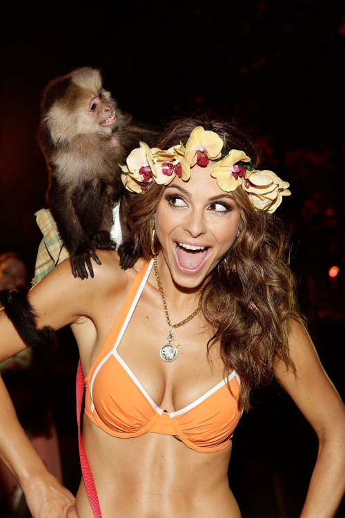 Maria Menounos at C Wonder & Patron Tequila Birthday Party, 2013 4