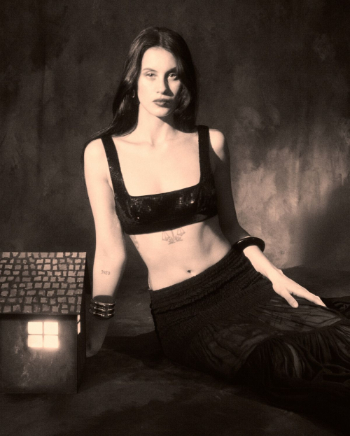 Milena Smit for Le Mile Magazine, Spring 2025 10