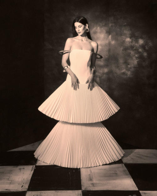 Milena Smit for Le Mile Magazine, Spring 2025 8