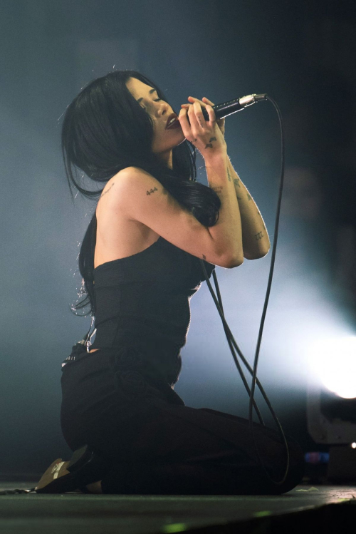 Nessa Barrett Performs at History in Toronto, February 2025 6