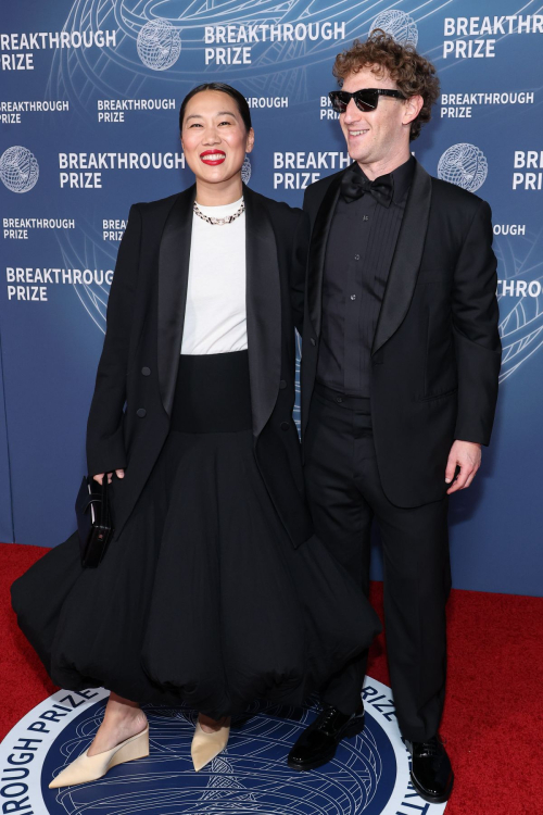 Priscilla Chan at Breakthrough Prize Ceremony, April 2025 4