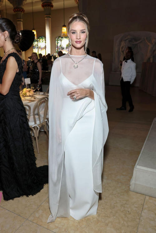 Rosie Huntington-Whiteley at Tiffany Sea of Wonder, April 2025 5