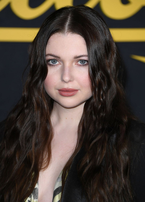 Sammi Hanratty at Yellowjackets Emmy event, April 2025 3