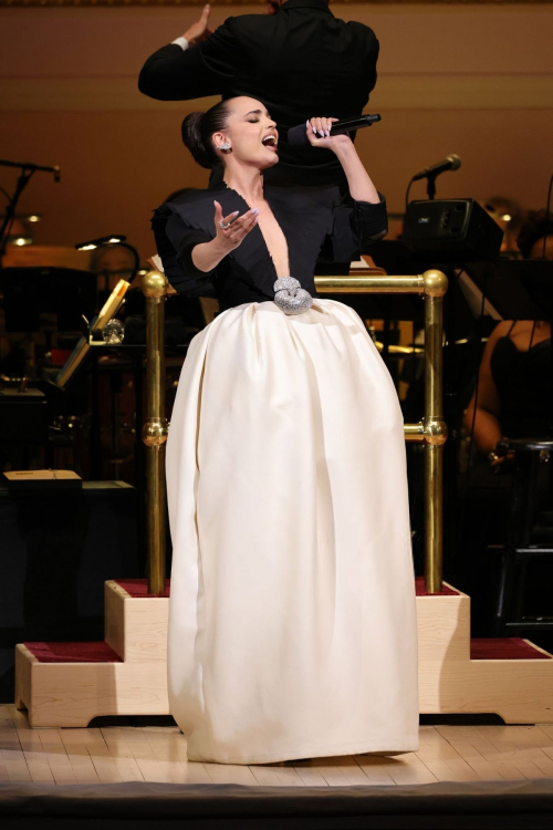 Sofia Carson at New York Pops