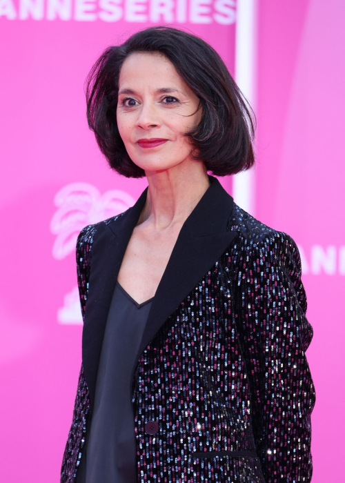 Sophia Aram at Canneseries Season 8 Photocall, April 2025 2