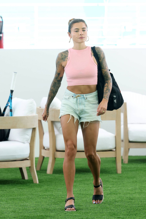 Sophia Thomalla at Miami Open at Hard Rock Stadium, March 2025 3