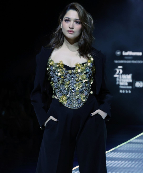Tamannaah Bhatia at Lakme Fashion Week x FDCI, March 2025 2