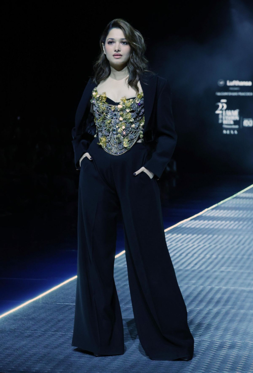 Tamannaah Bhatia at Lakme Fashion Week x FDCI, March 2025 4