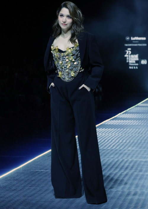 Tamannaah Bhatia at Lakme Fashion Week x FDCI, March 2025 5