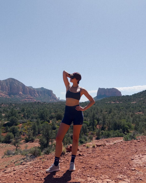 Taylor Hill Instagram photos, April 2025 1