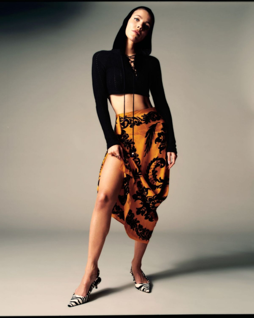 Victoria Swarovski for Glamour Germany, April 2025 3