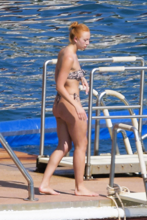 Anna Ermakova in bikini in Monaco, May 2025 3