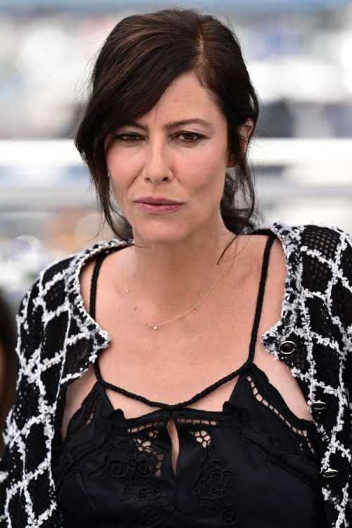 Anna Mouglalis at Dalloway Photocall Cannes, May 2025 6