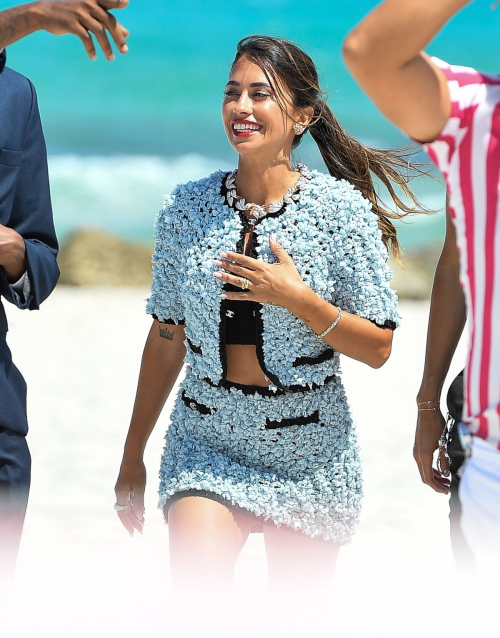 Antonela Roccuzzo Photoshoot in Miami, April 2025 1