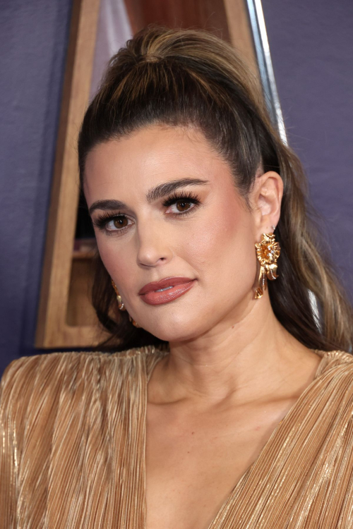 Carissa Culiner at American Music Awards in Las Vegas, May 2025 2