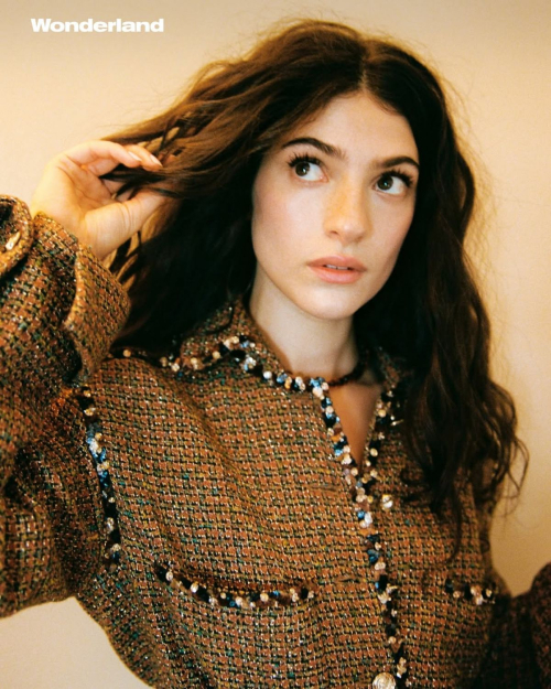 Ella Rubin Featured in Wonderland Magazine, May 2025 5