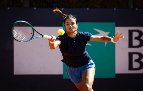 Emma Raducanu Practices for Italian Open in Rome, May 2025 3