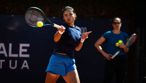 Emma Raducanu Practices for Italian Open in Rome, May 2025 6