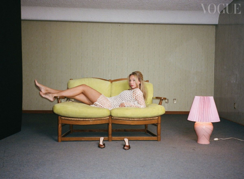 Ester Exposito for Vogue Mexico Editorial, June 2025 2