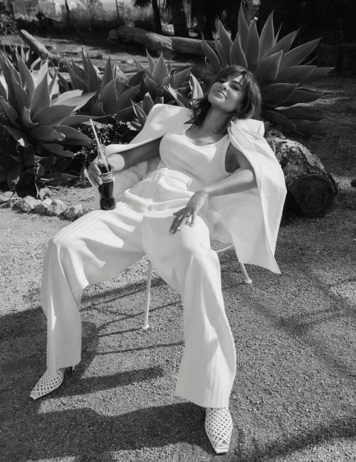 Eva Mendes for Elle France, April 2025 4