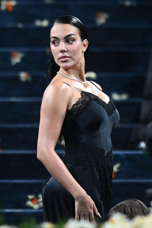 Georgina Rodriguez at 2025 Met Gala in NYC, May 2025 5