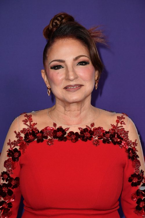 Gloria Estefan at American Music Awards in Las Vegas, May 2025 3