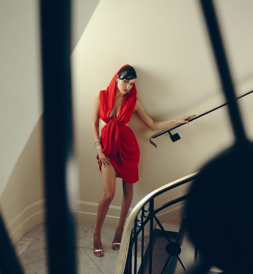 Hande Ercel in Studio for a Photoshoot, May 2025 10